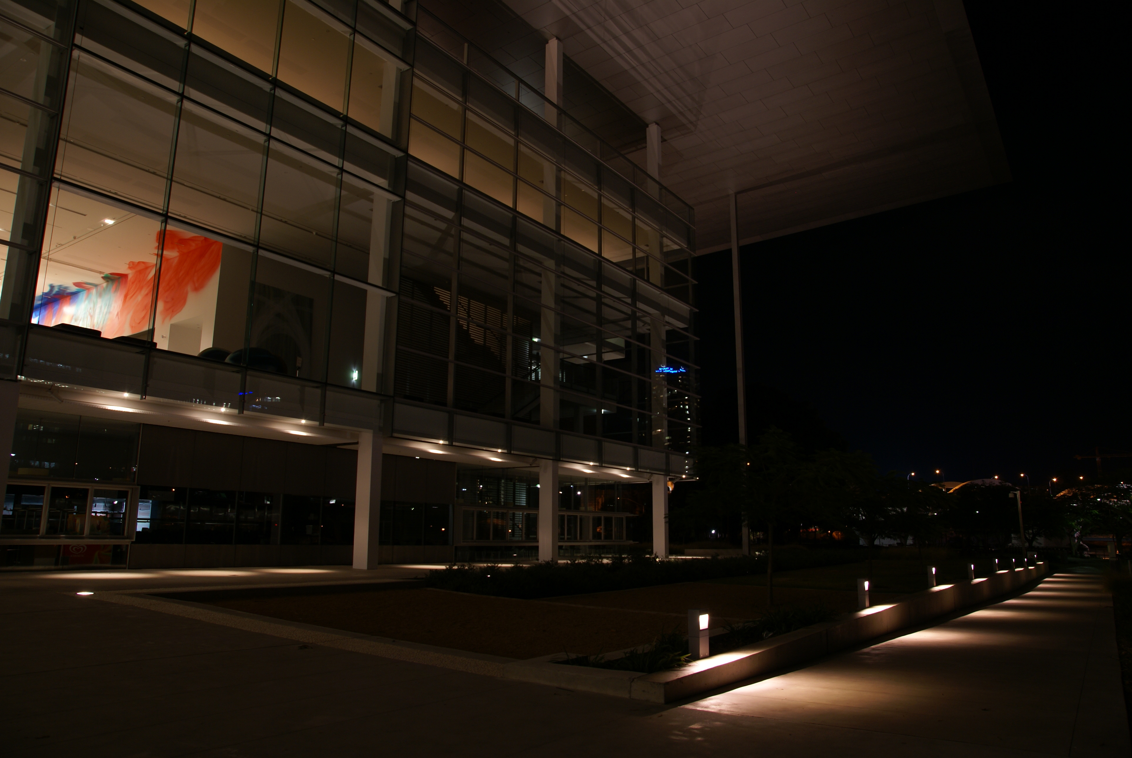 Queensland Gallery of Modern Art Exterior Raylinc Lighting